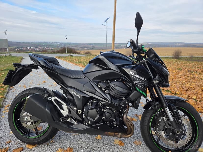 Kawasaki Z800, r.v.2016, najeto 13 500 km, koupeno v ČR