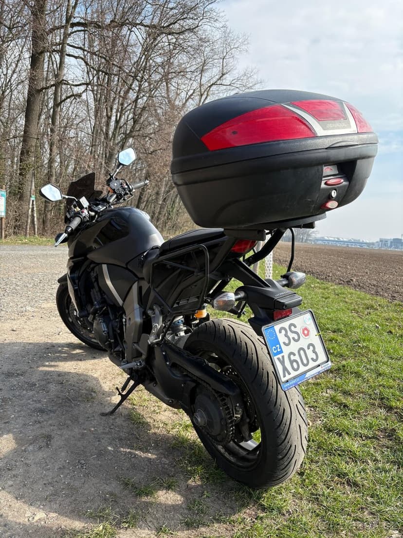 Prodám Honda CB 1000 RA, 2009, 65 600 km