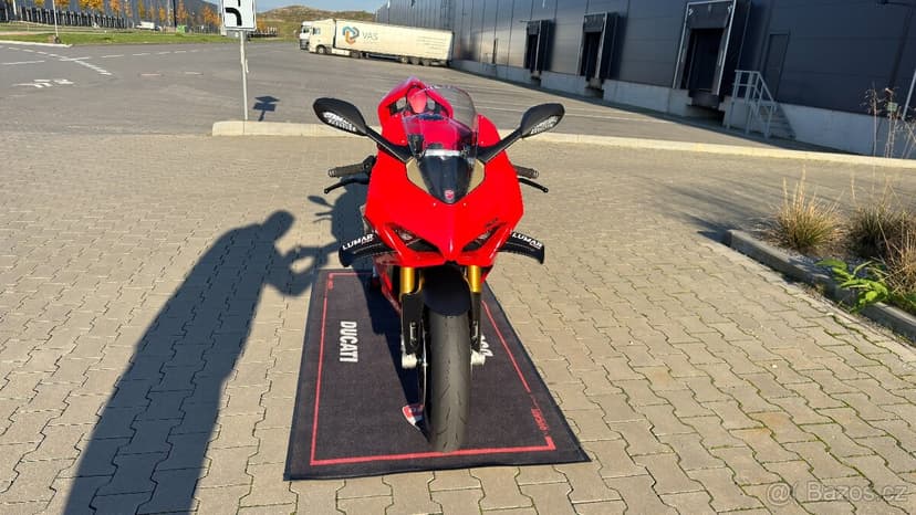 Ducati Panigale V4s