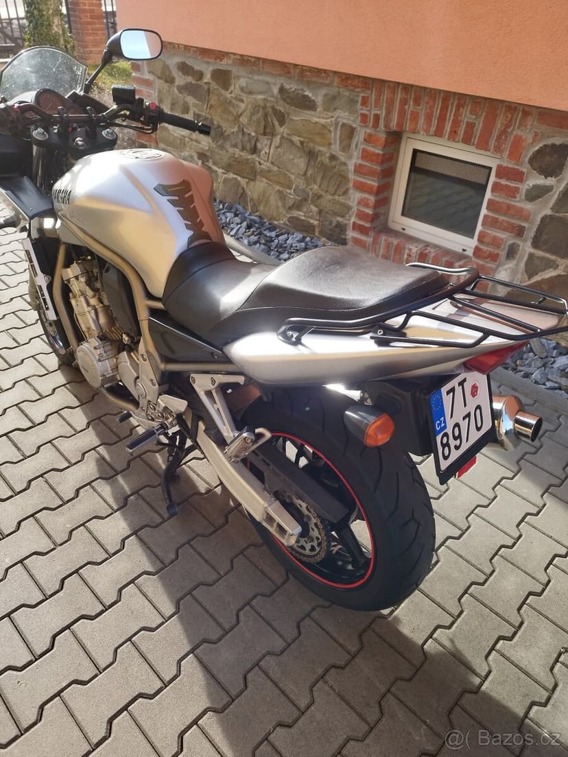 Yamaha FZS1000 Fazer r.v 2002, 105,2 kw
