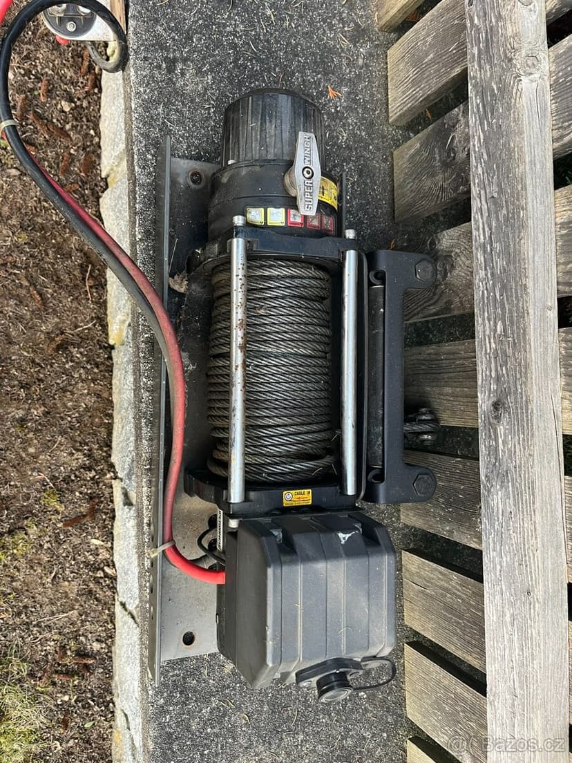 Naviják Superwinch EP9.0 9 000 lbs, ovladač