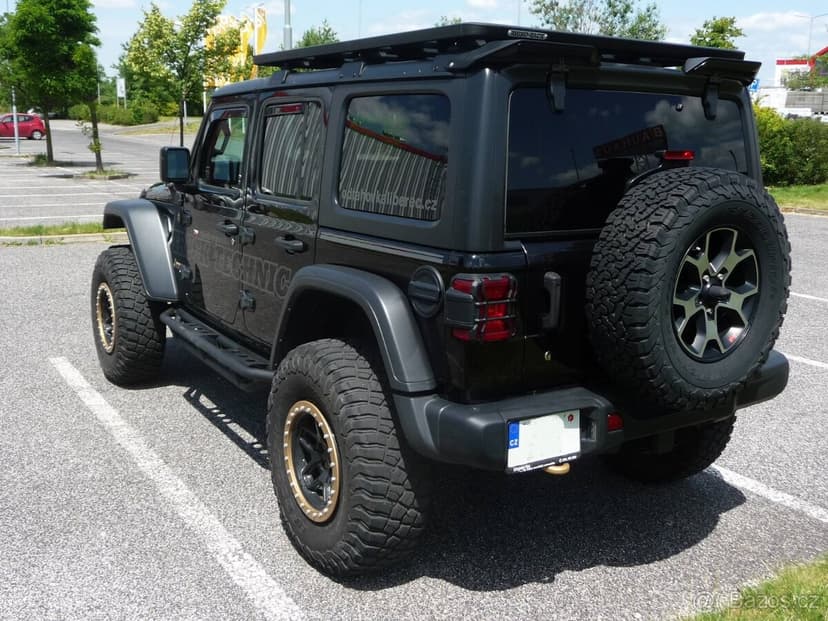 JEEP WRANGLER RUBICON V6 PENTASTAR 3,6VVT 287Hp - nové v ČR