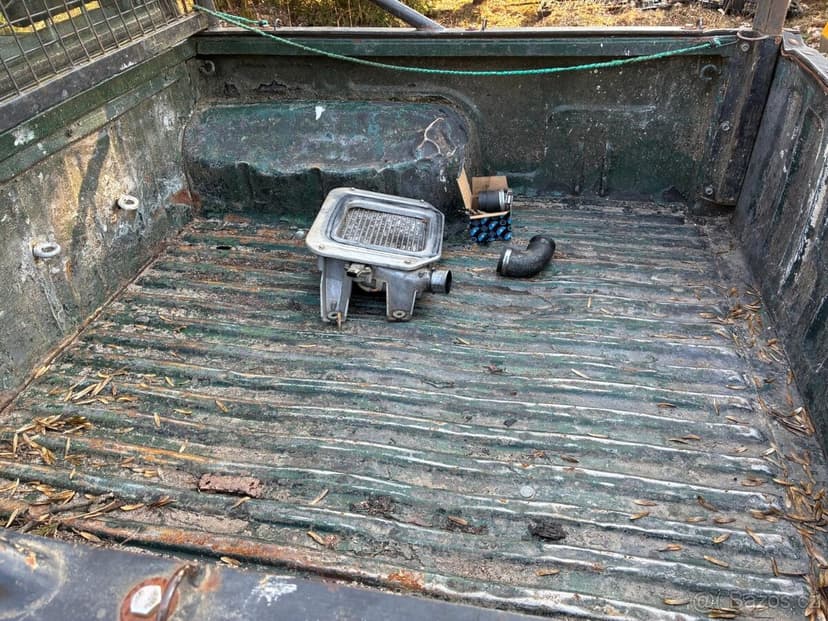 Nissan D22 Navara 98 kw, 2.5 Tdi