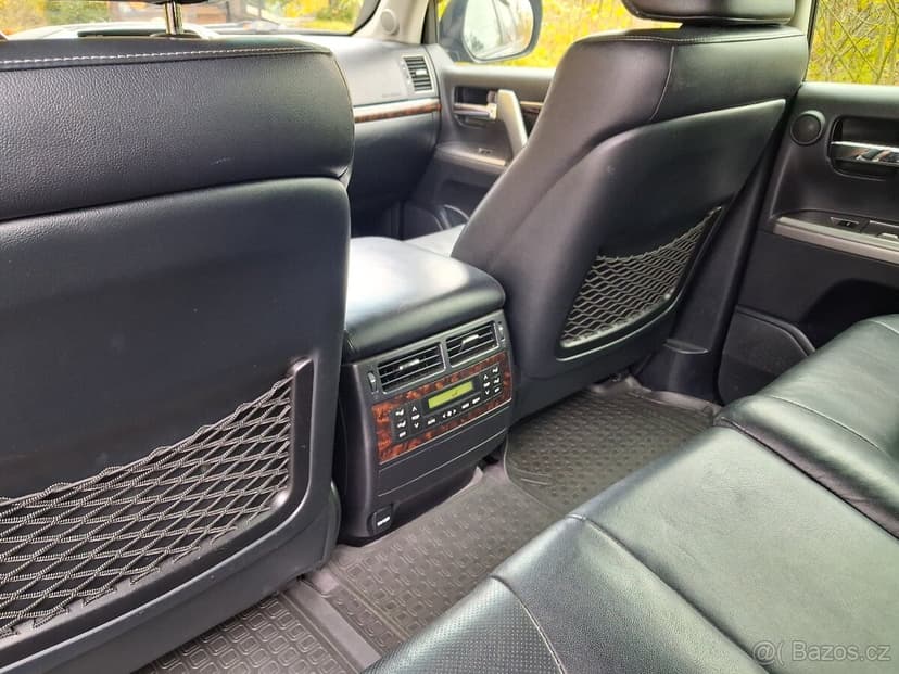 Prodám Toyota Land cruiser VDJ200