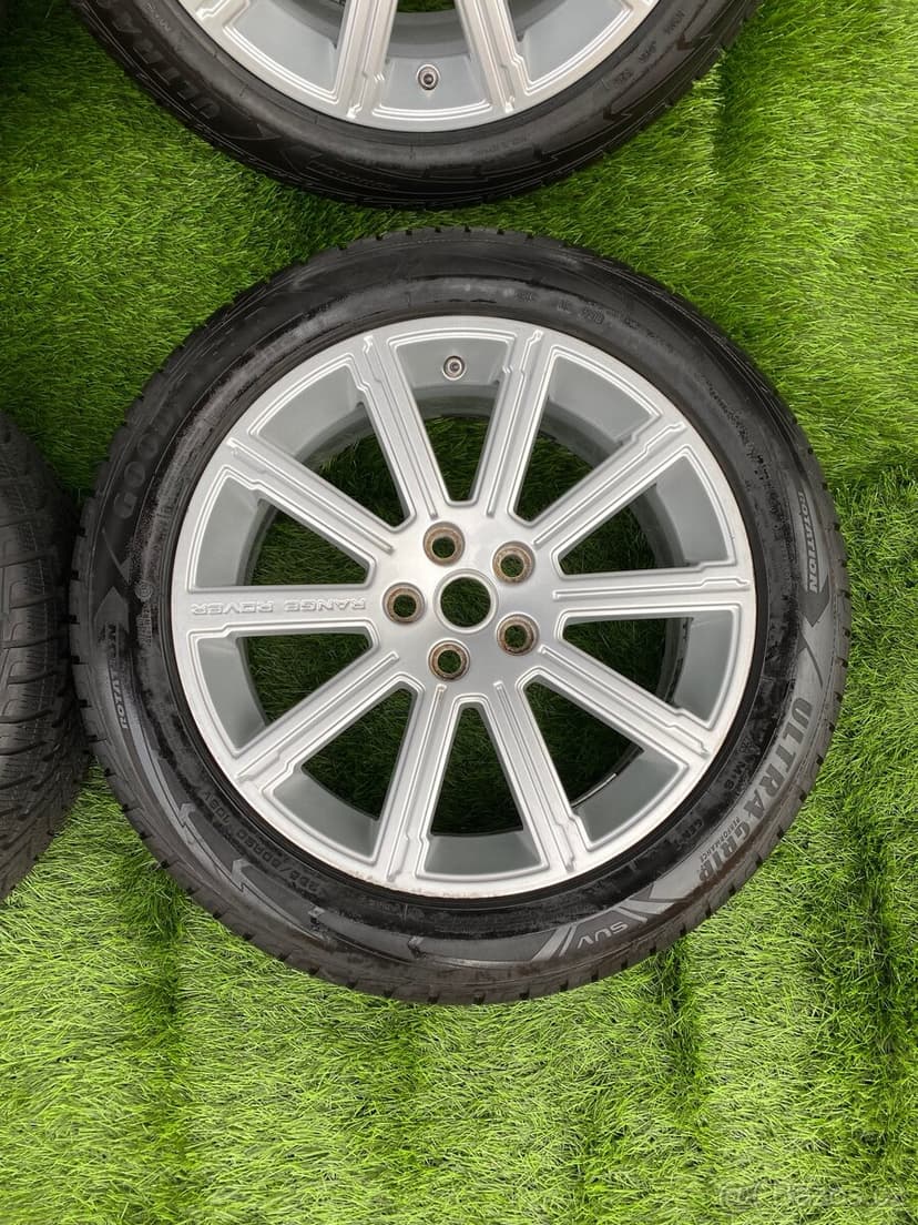 Range Rover Vogue kola