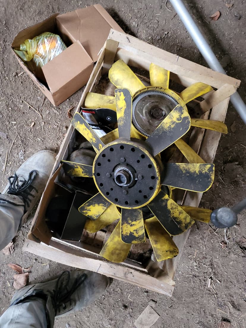 Díly Ford Sierra, volat