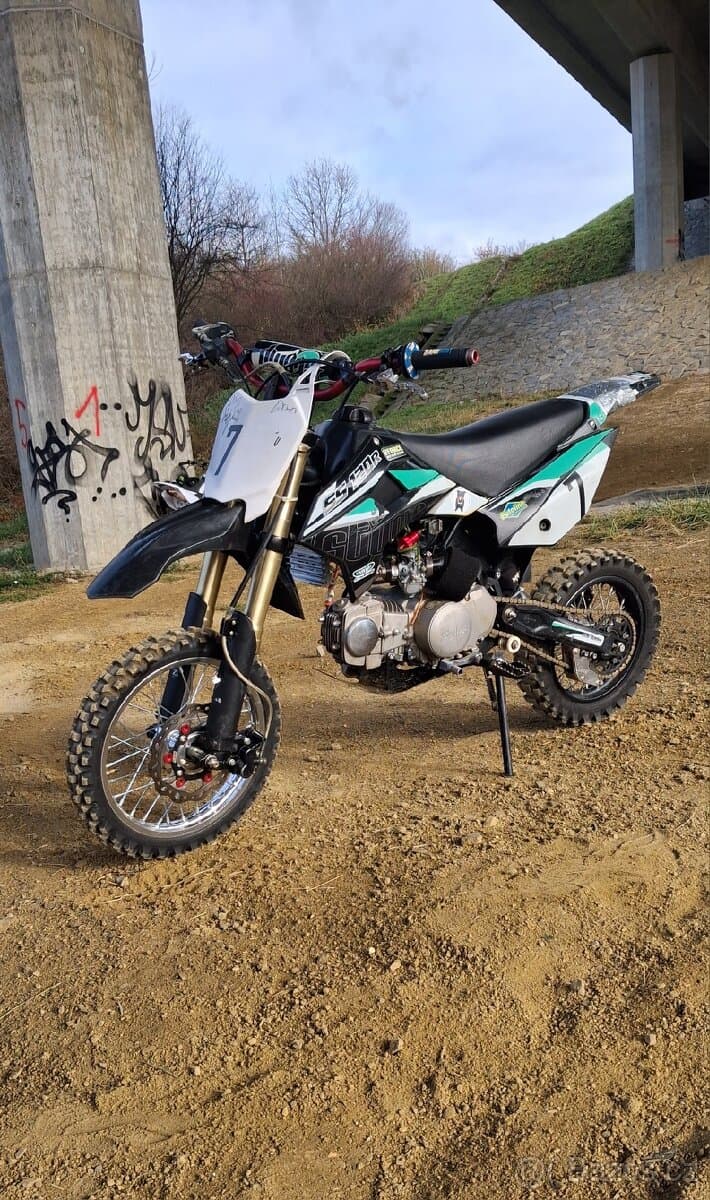 Stomp SS120R s motorem lifan 125