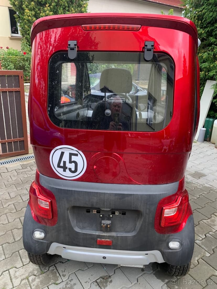 Elektrické auto od 15 let