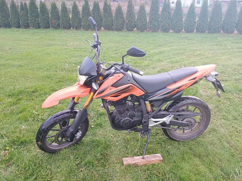 Loncin XM 250