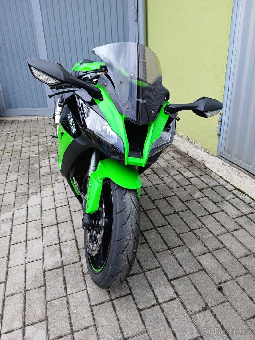 Kawasaki ninja zx-10r