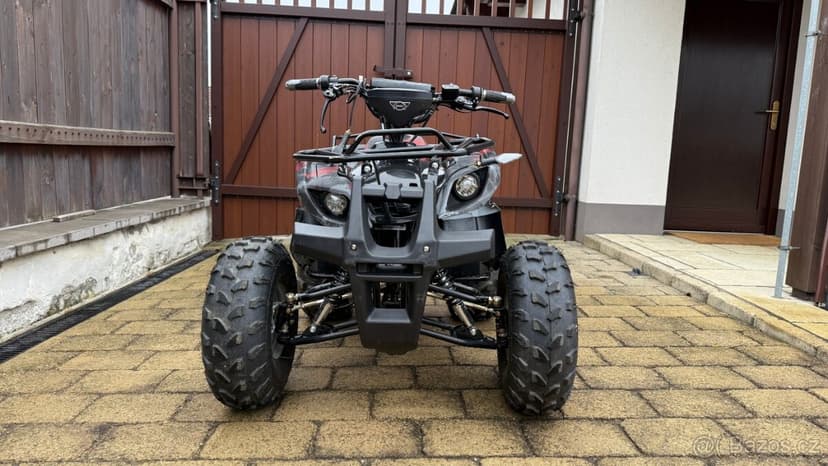 Akumulátorová čtyřkolka - HECHT 56150 HURON - BOURANÁ