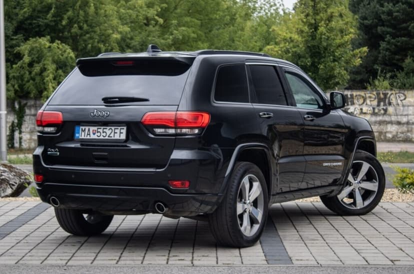 Jeep Grand Cherokee 3.0L V6 TD Overland A/T