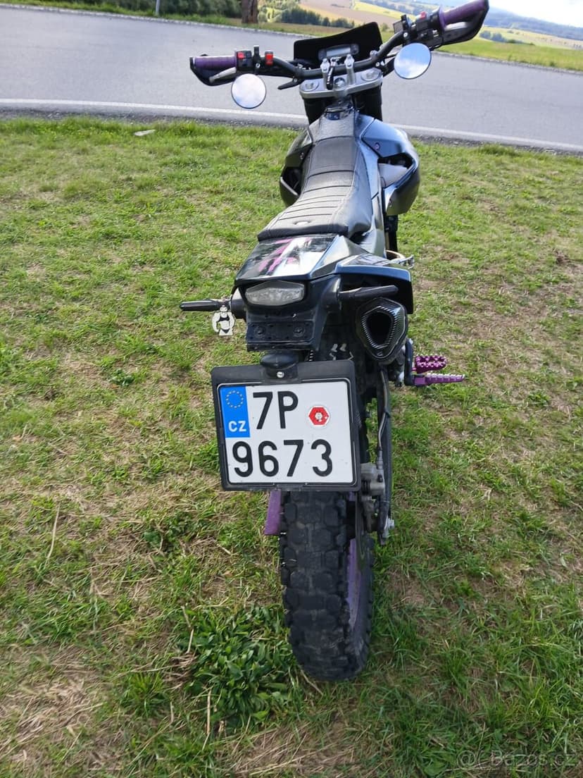 Aprilia rx 125 2019 Do 14.11 za 40 000 Kč