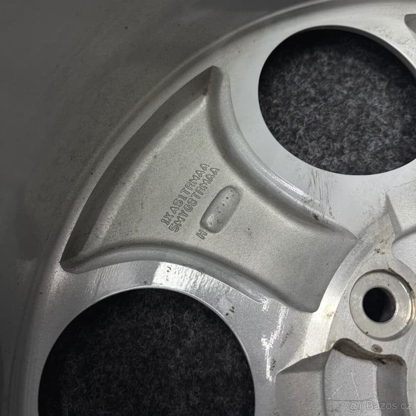 1x 5x127 18” JEEP WRANGLER