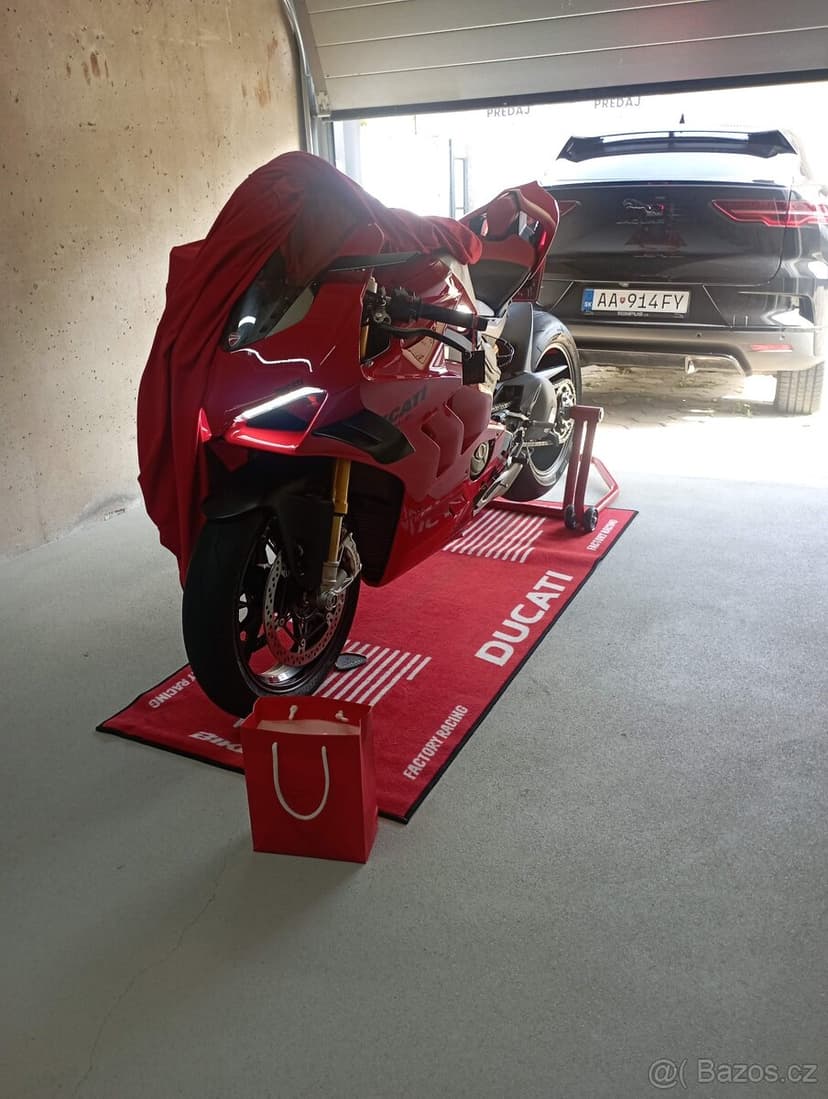 Ducati Panigale V4S stav novej motorky 3700 km