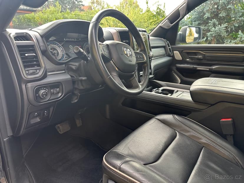 Dodge RAM 5.7 V8 LIMITED LPG Night Edition dph