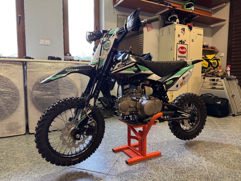 STOMP SS120R Top Stav