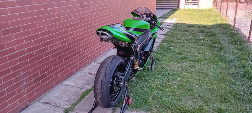 Kawasaki NINJA ZX-6R - OKRUHOVKA