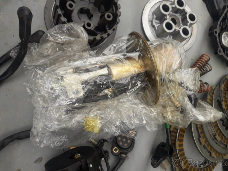 suzuki Gsx-r 600 - 750 k4-k5 dily