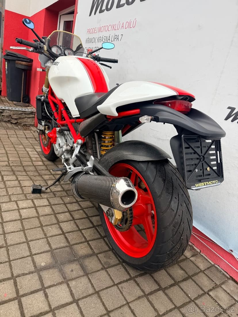 Ducati Monster S4 916