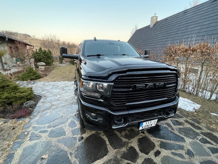 DODGE RAM 2500 heavy duty 6,4