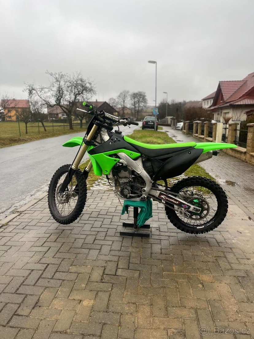 Kawasaki KXF 250 – 2011