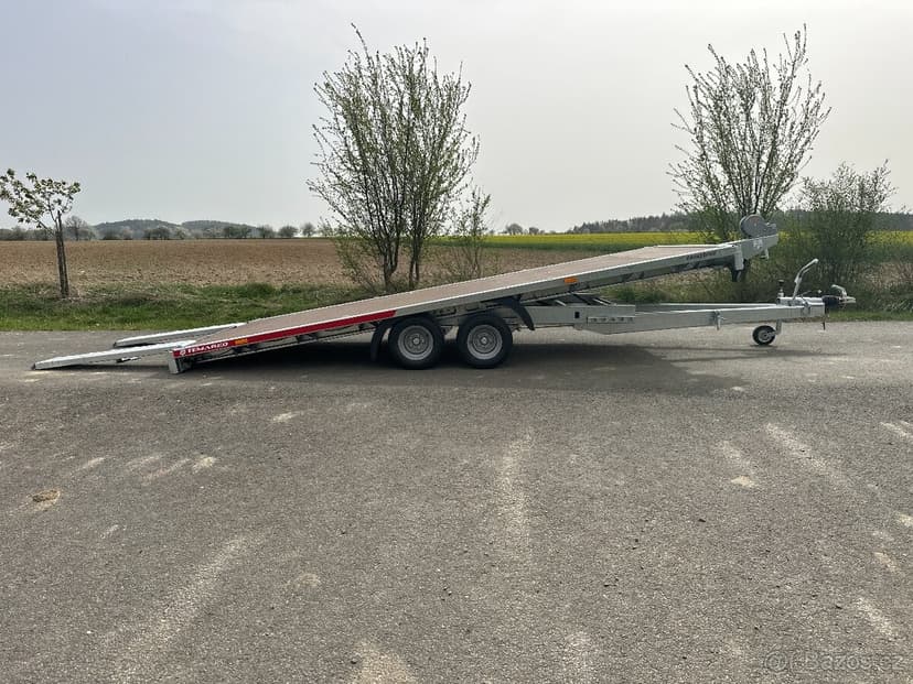 Přívěsný vozík Tema