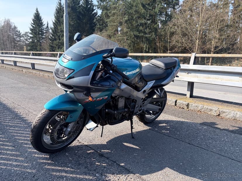 Kawasaki zx9r