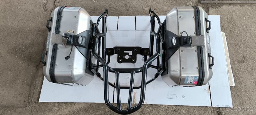 Kufry givi Dolomiti 30l a držák kufru