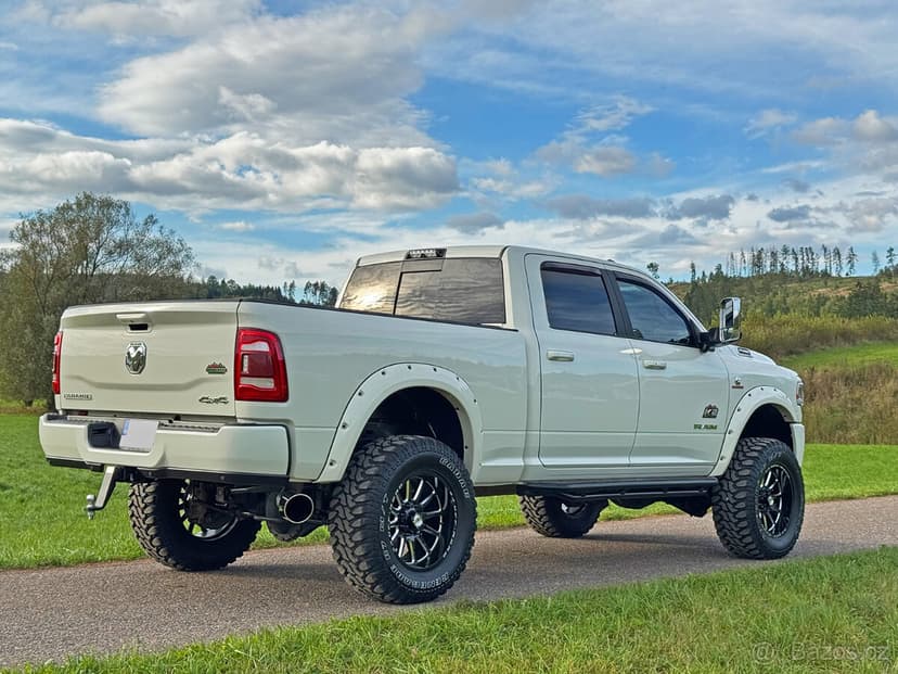 DODGE RAM 2500 6.7 Cummins Diesel - LARAMIE – K2 ROCKYRIDGE