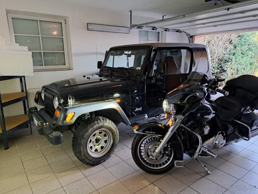 JEEP WRANGLER 2,5 , Rok 1999, 99700km