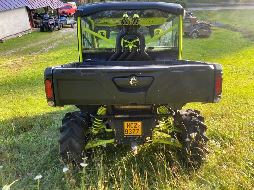 Can am traxter hd10  XMR