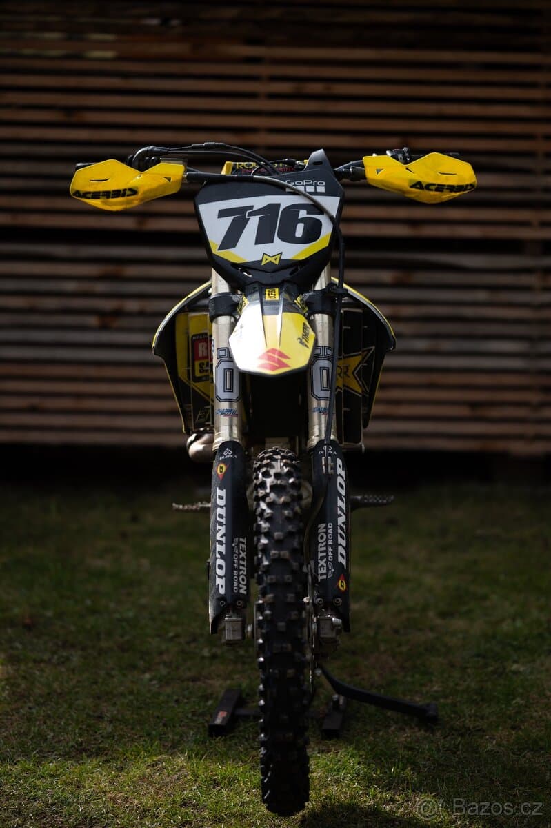 Suzuki RMZ 450 2017 – Ohlins podvozek