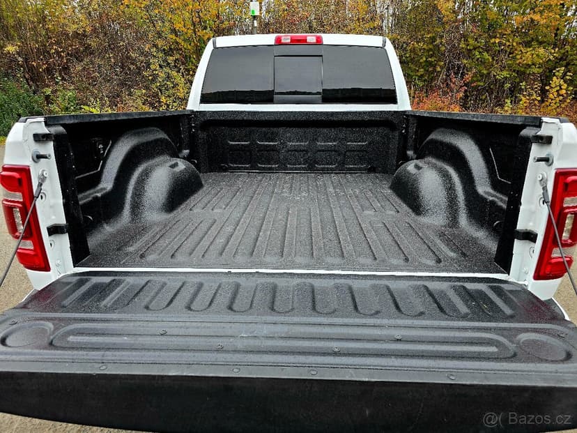 Dodge Ram 2500 LARAMIE, Heavy Duty, 6,4L, V8, Odpočet DPH