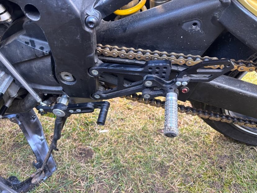 Prepakovani a riditka ARP na Yamaha R1 02-03 Rn09