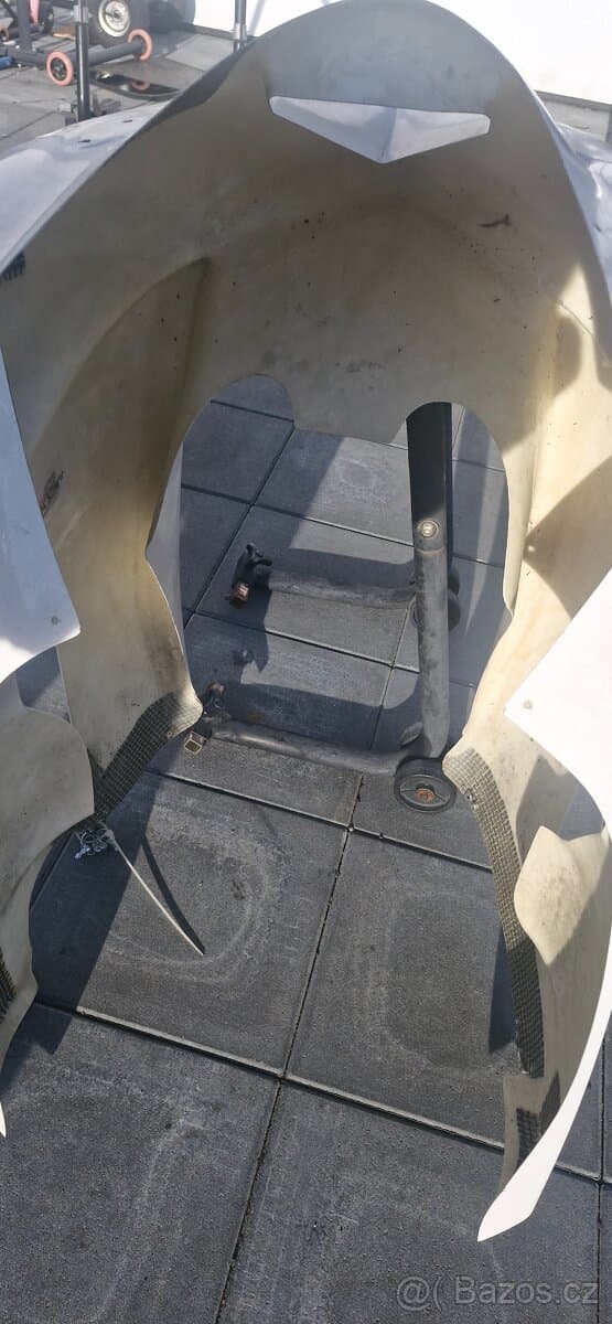 Kawasaki zx6r  05-06 kapoty racing