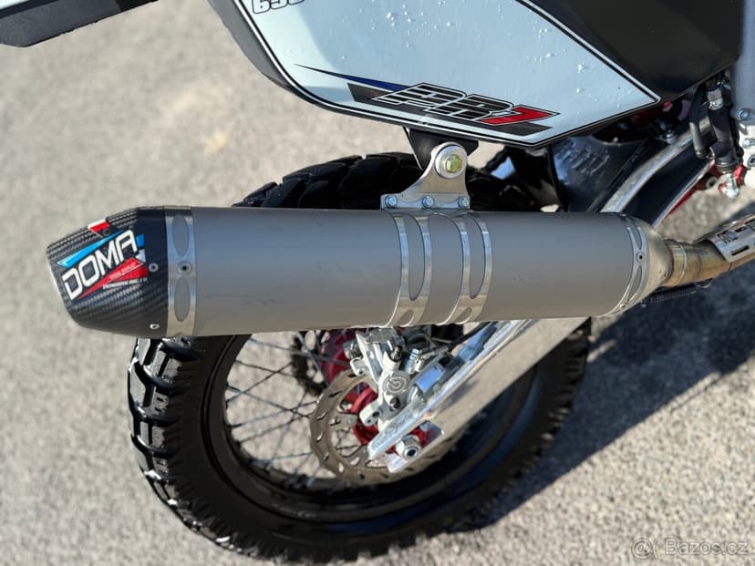 AJP PR7 2025 s race kitem