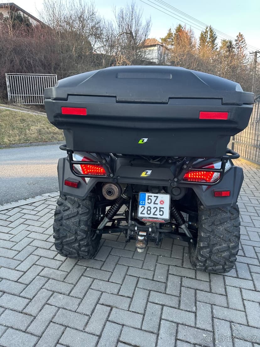 Čtyřkolka Kymco MXU 700