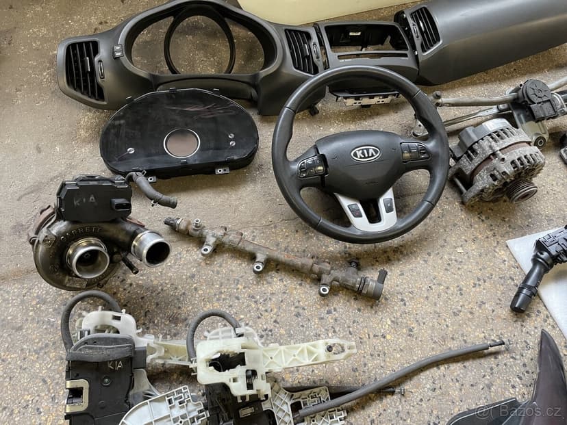 Kia Sportage III náhrdní díly original