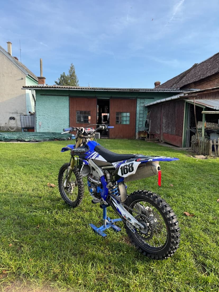 YAMAHA YZ-F 450 2016