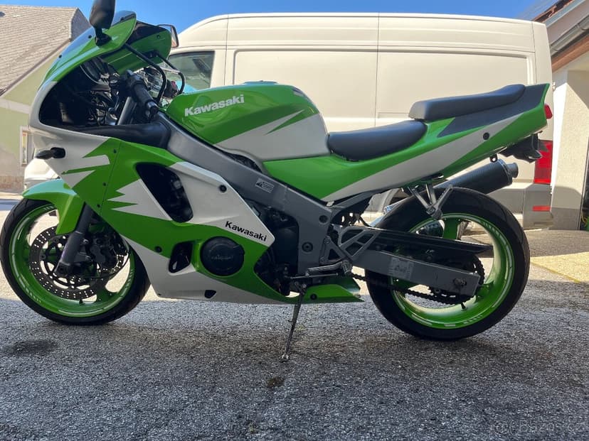 Kawasaki ZX 600 F Ninja