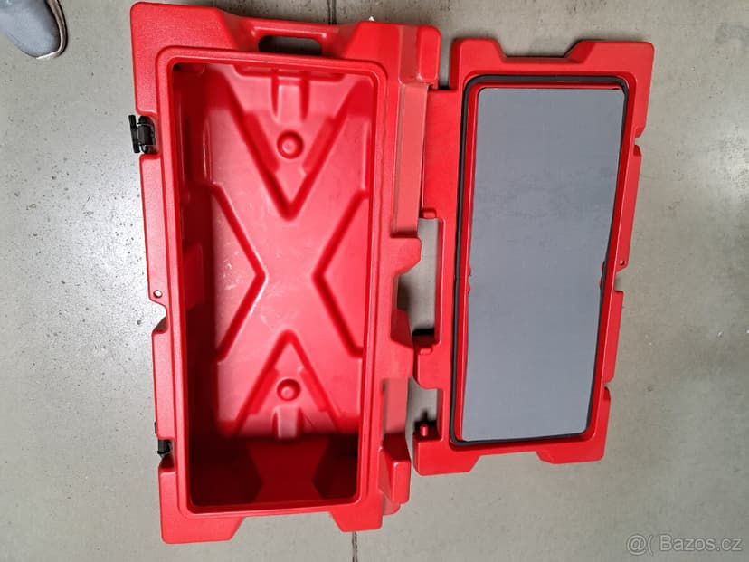 Univerzalní box Tesseract X