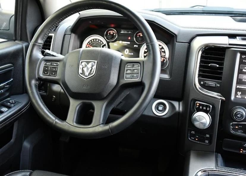 Dodge Ram 1500 5.7 V8 HEMI SPORT NAVI KAMERA