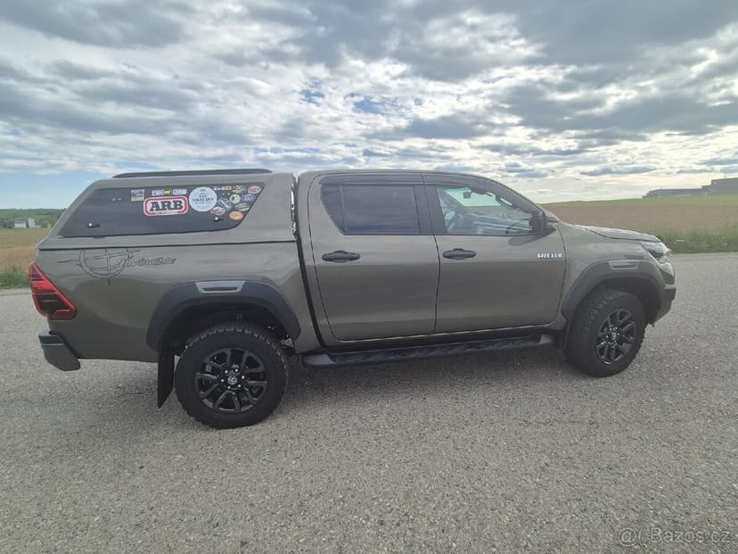 Toyota Hilux s DPH odpočtove vozidlo
