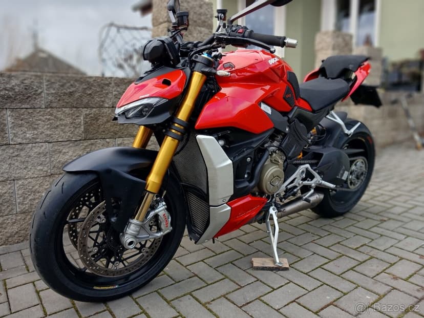 DUCATI STREETFIGHTER V4S