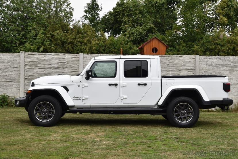 Jeep Gladiator 3.0 CRD V6 OVERLAND,HARDTOP,LED,TZ,ČR,DPH,1.M