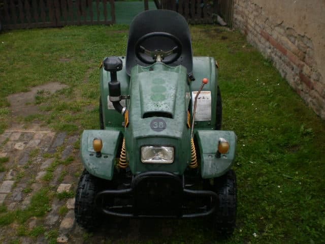 Traktůrek Leramotors