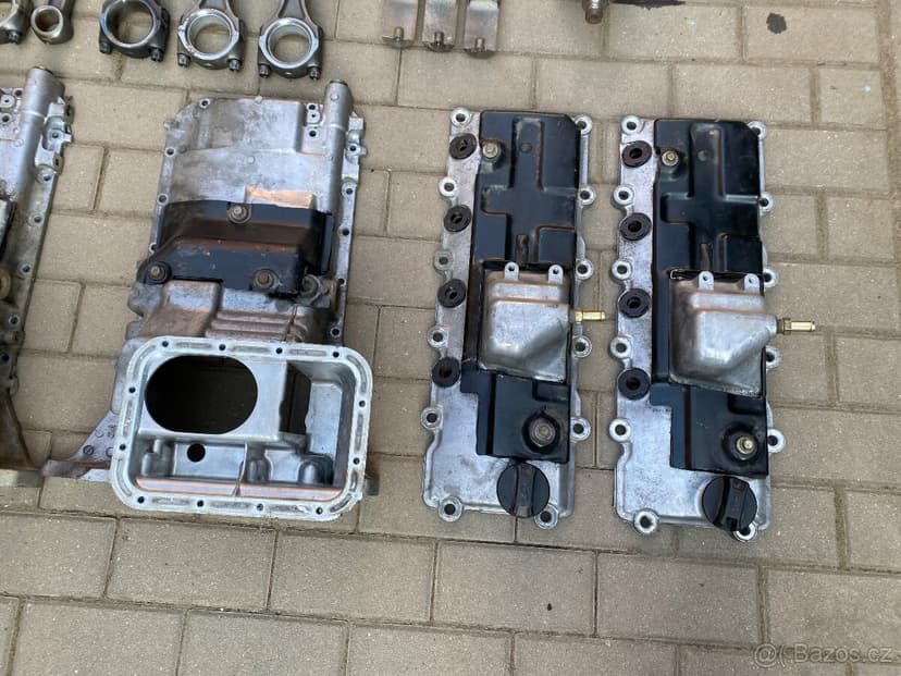 Nissan Patrol Y61 3.0Di Blok motoru s písty, klika, díly