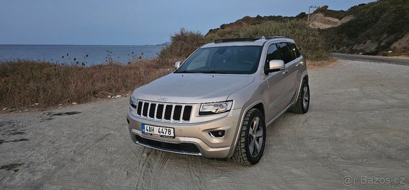Jeep Grand Cherokee Overland 3.0 V6 max.výbava, bez investic