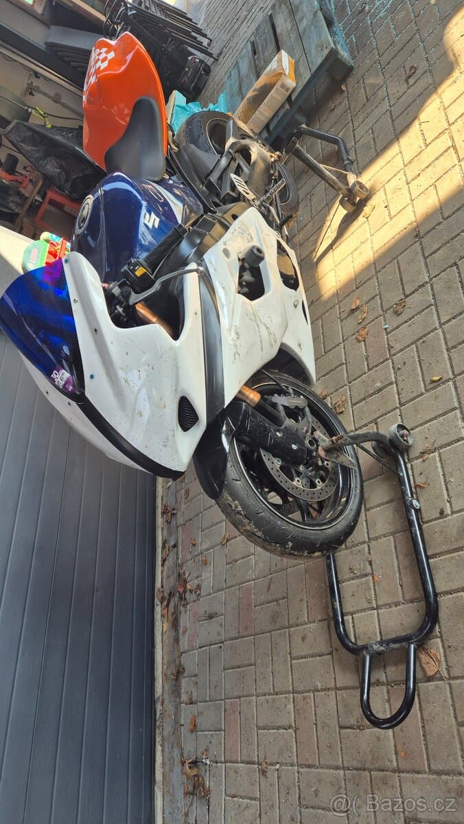 Suzuki gsxr 1000 okruhovka